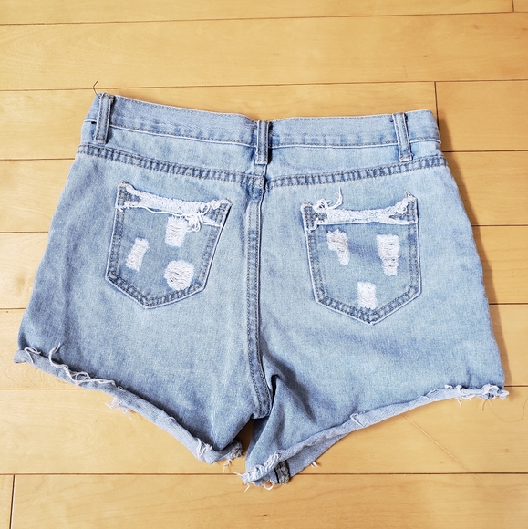 Jean shorts - Picture 2 of 4